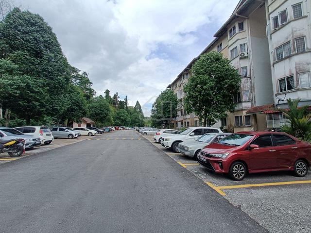 Impian Apartment 1