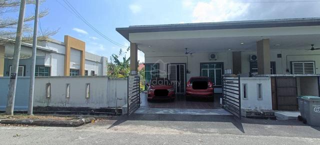 Open Facing Freehold Taman Sri Anjung Tangkak 1