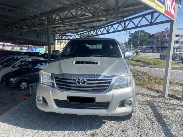 2014 Toyota HILUX 2.5 G VNT (A) Auto 4x4 - 1