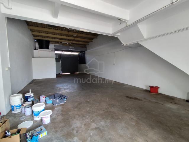 Permatang Tinggi 1.5 Terrace Factory Warehouse for RENT 1