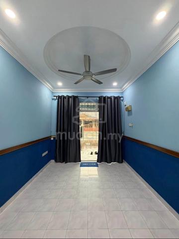 Taman Wawasan @ Kelapa Sawit Kulai Single Storey (Renovated) House 1