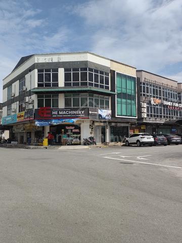 Double Storey Office At Kampung Berjaya for RENT 1