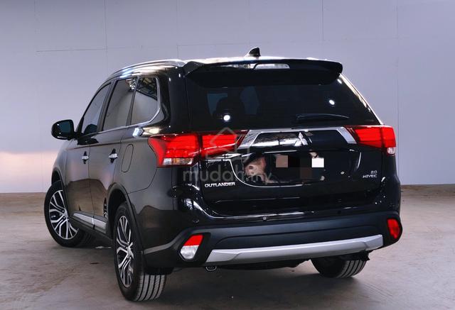 2020 Mitsubishi OUTLANDER 2.0 AWD (A) 💯 Full Loan - 4