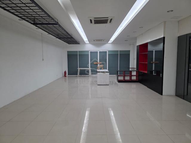 Zenith Corporate Park Commercial lot to let 1