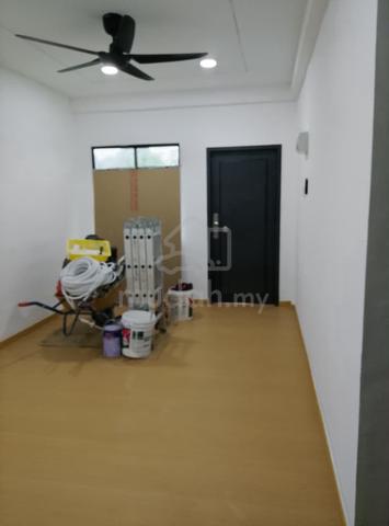 Perjiranan 8 Flat (Taman Air Biru) 1