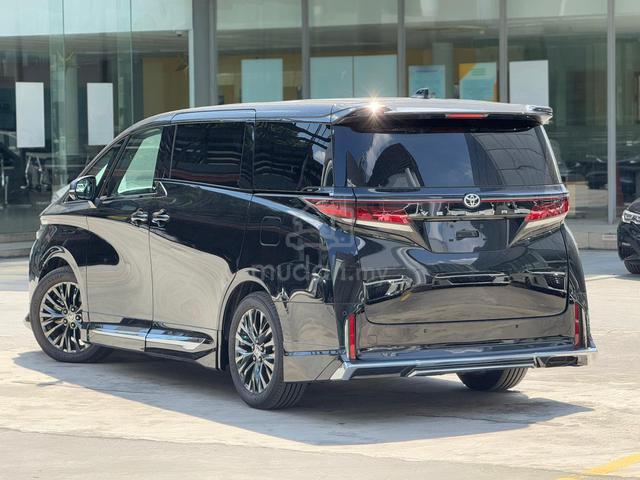 Toyota Vellfire Z Premier - 3