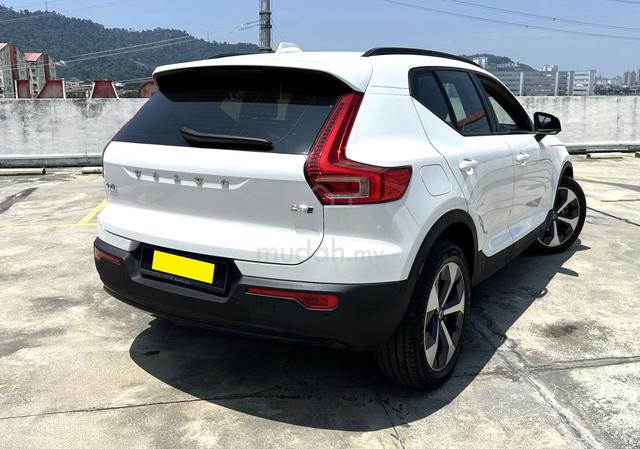 2022 Volvo XC40 2.0 B5 ULTIMATE (A) FSV UNDER WRTY - 3