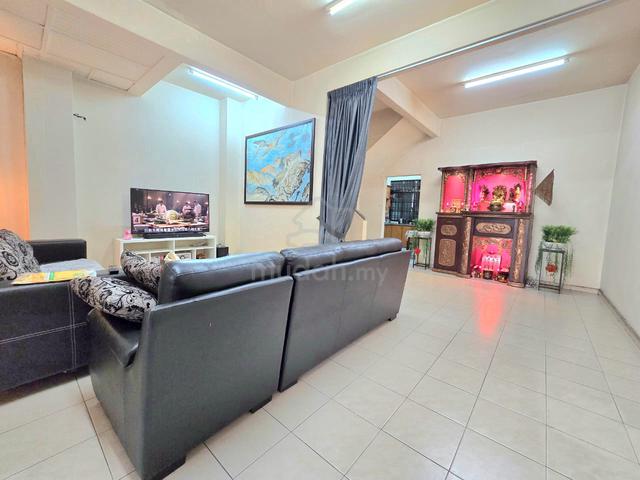 Taman Desa Cemerlang Double Storey terrace House For Sale,ulu tiram 1