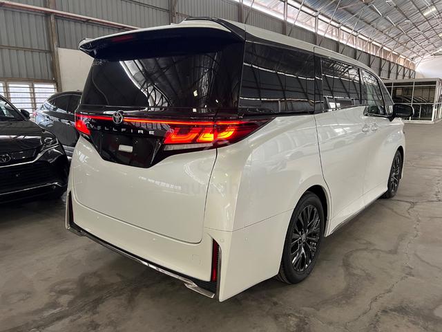 2025 Toyota VELLFIRE 2.4 Z PREMIER (A) 3700 KM 5A - 2
