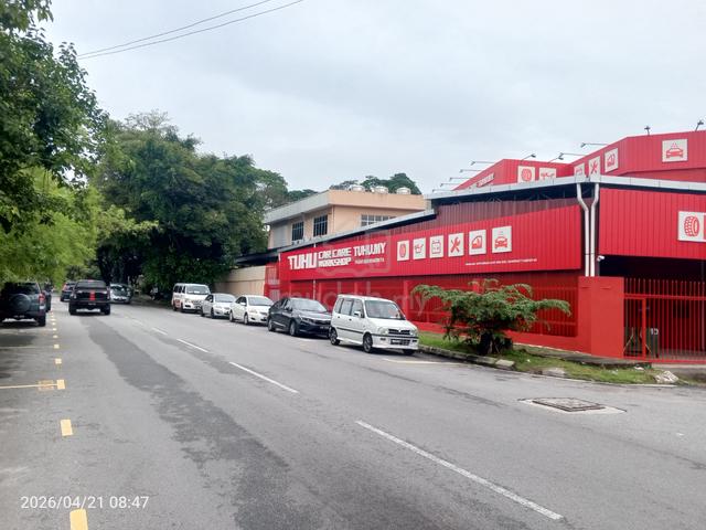 Kepong (1.5 Storey) Semi-Detached factory for Rent 1
