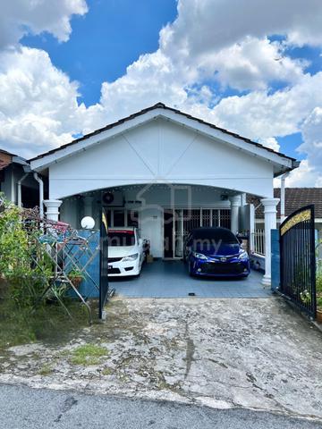 Rumah Teres 1 Tingkat, Dapur Extended & Loteng (Attic), Ampang Jaya. 1