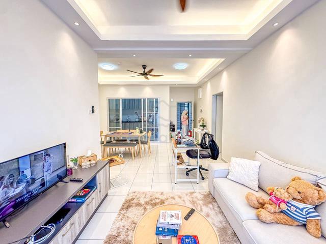 Residensi Adelia 1