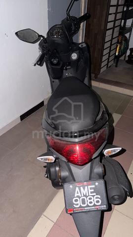 Carousel Image