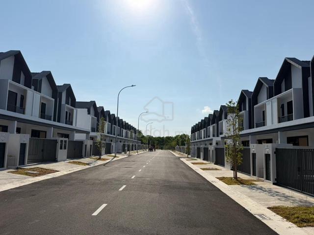 S131-SV-09 📍 Bae @ Laman Permata, Bandar Dato’ Onn 81100 Johor Bahru 1