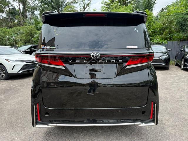[INCLUDE TAX]⭐2025 Toyota Vellfire Z Premier 2.4 - 4