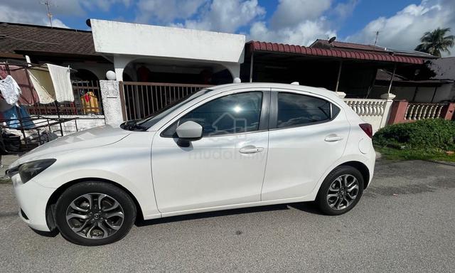 2015 Mazda 2 SKYACTIV (A) - 3