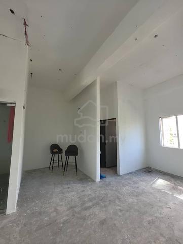 Shop Lot at Tanjung Tokong for rent 1