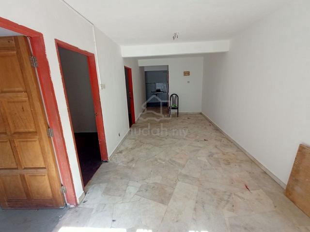 Kota Laksamana Utama Apartment 1