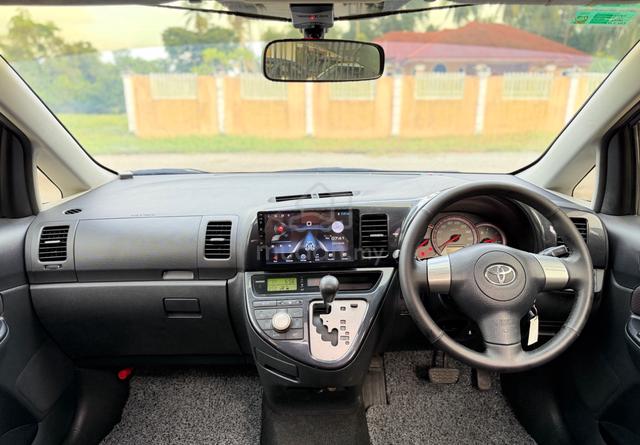 2008 Toyota WISH 1.8 FULLSPEC FACELIFT ZNE10G - 4