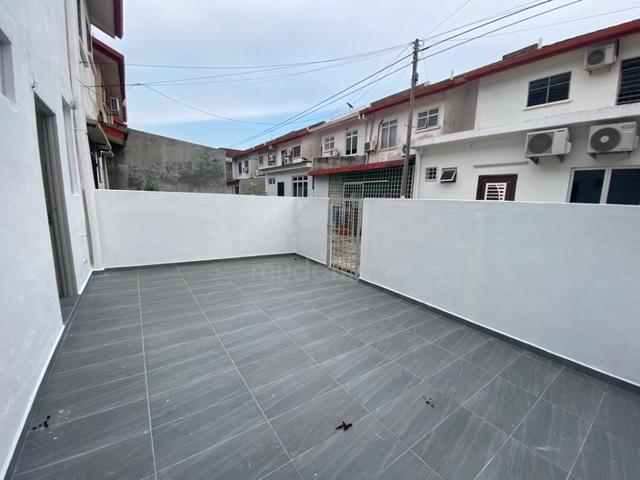 Taman Merdeka Jaya Near Angkasa Nuri Double Storey Terrace Fully Reno
