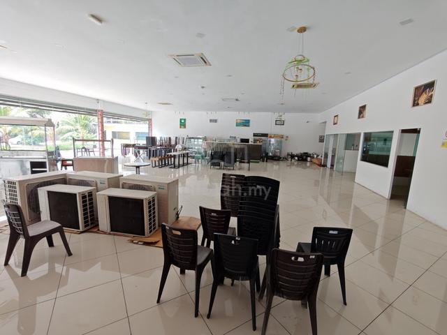 CORNER LOT PARTLY FURNISHED 1.5 Sty Semi D Factory/Warehouse For Rent 1