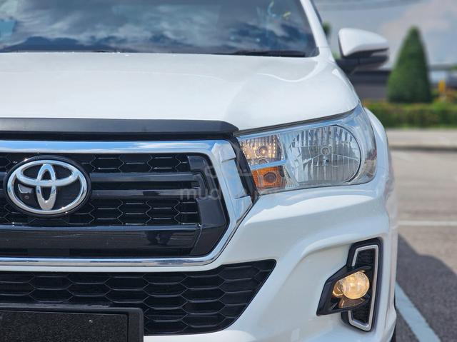 2019 Toyota HILUX 2.4 L-EDITION FACELIFT (A) - 2