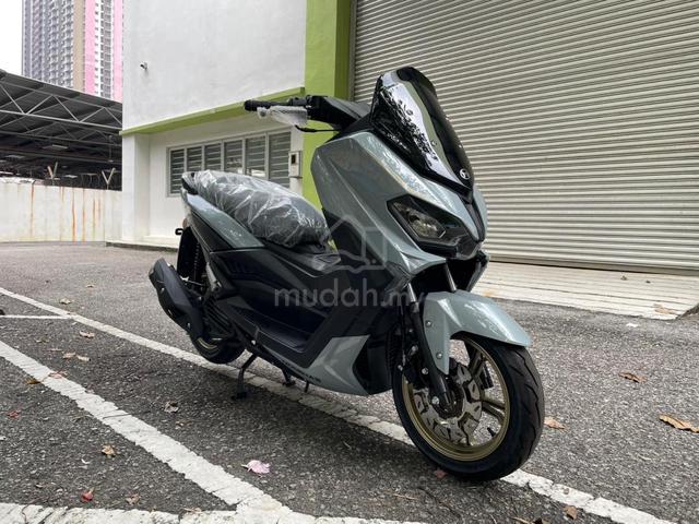 Carousel Image