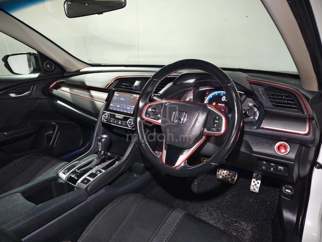 2017 Honda Civic 1.8 (A) 5-Years Warranty - 4