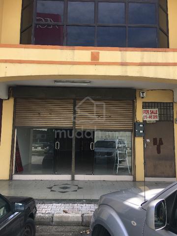 2 story shop lot fully renovated 1