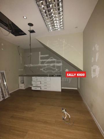 RARE MAIN ROAD SHOPLOT @ Jalan Burma Pulau Tikus For Rent 1
