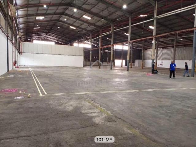 Shah Alam Seksyen 16 Single Storey Warehouse 42ft Ceiling Height 1