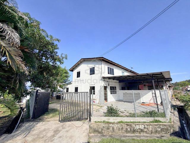 Jalan Sejati 6, Taman Sejati, Labis, Double Storey Low Cost Corner lot 1