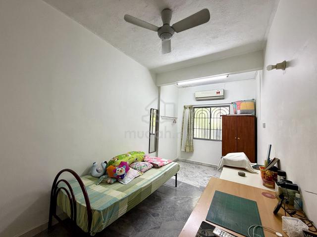 Ground Floor Townhouse Bandar Baru Ampang Spacious Renovated 1