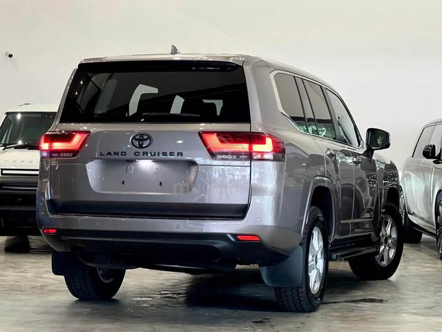 2023 Toyota LANDCRUISER 3.4 AX LC300 (A) - 2