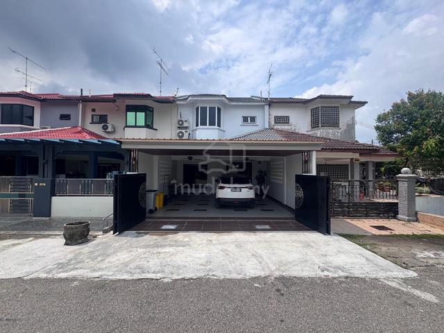 Renovated 2-Storey Taman Puteri Indah | Batu Pahat 1