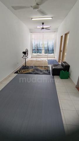 Taman Tenaga Apartment 1