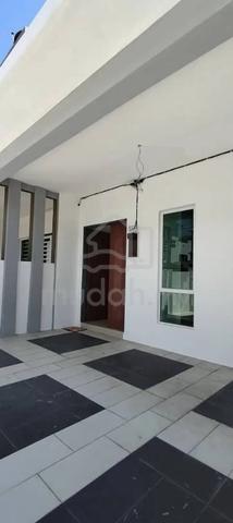 249 Rumah Teres 2 Tingkat Semi D Untuk Dijual Batu Gajah 1