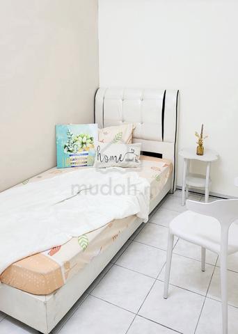 Female Single Room 1