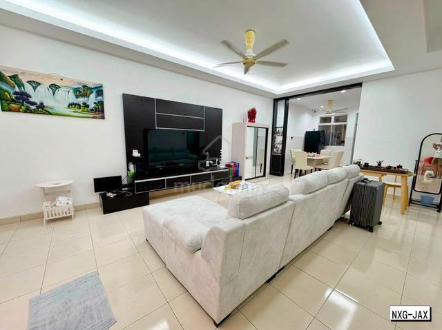 Gelang Bandar Puteri Klang Fully Renovated Extended UpDown Furnished 1