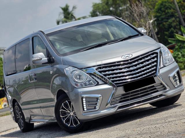 2017 Hyundai GRAND STAREX 2.5 ROYALE PREMIUM - 1