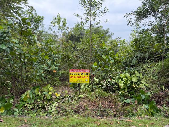 Vacant bungalow land at Kenanga Garden, Sungai Buloh Country Resort 1