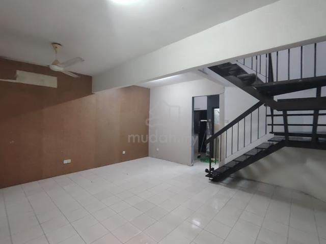 (Below Market & Individual Title) 2 Storey Taman Lestari Putra 1