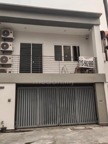 Lebuh Raya Fettes Kedua Terrance House(Near Gurney Plaza,Straits Quay) 1