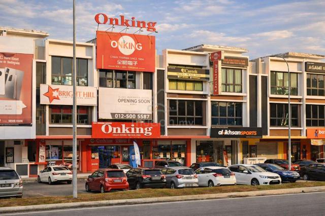 Main Road Facing Ground Floor Shop for Rent @ Bandar Seri Putra, Bangi 1