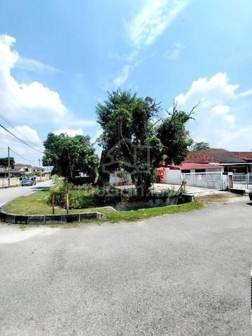 Ipoh Valued Buy Freehold Single Storey Corner House 1