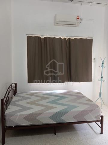 Fully Furnish Middle Room Rent at Teluk Intan 1