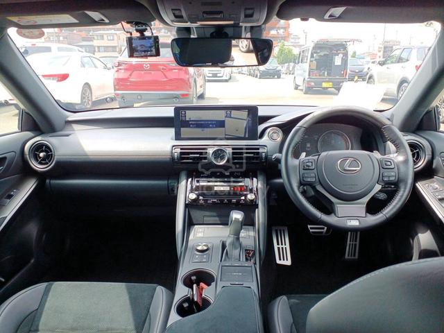 2024 Lexus IS300 F Sport Mode Black 3 - 4