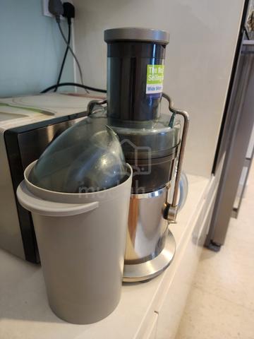 Breville juicerHi All.  Selling my Breville juicer - photo 2 of 3