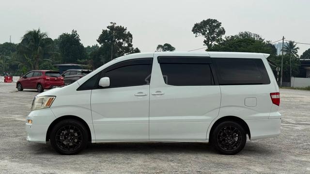 Toyota ALPHARD 2.4 AS PREMIUM (A) 8 SEAT POWERDOOR - 4