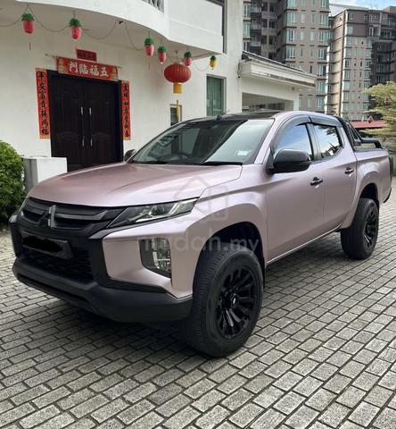 2020 Mitsubishi TRITON 2.4 VGT PREMIUM MY19 L200 - 2